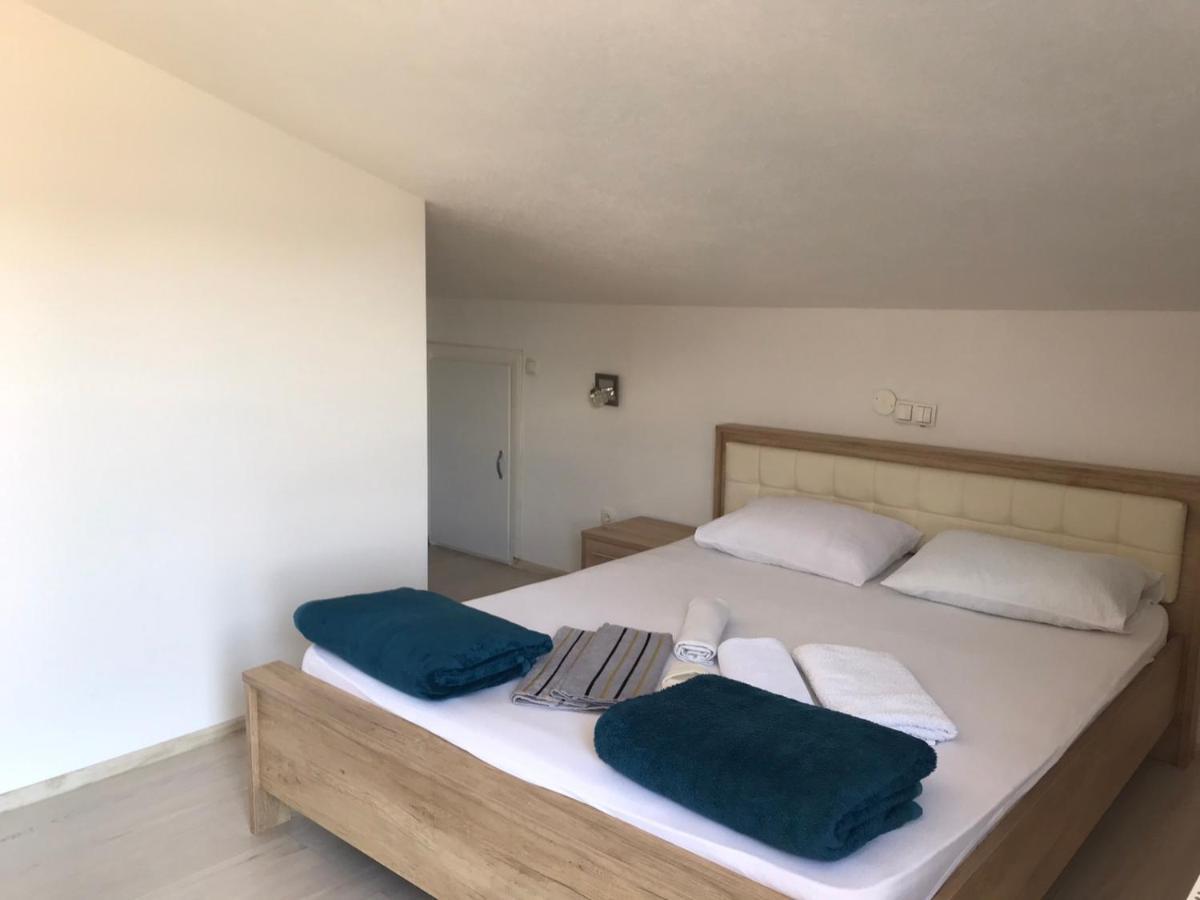 Apartmani Dino 블라카예 외부 사진