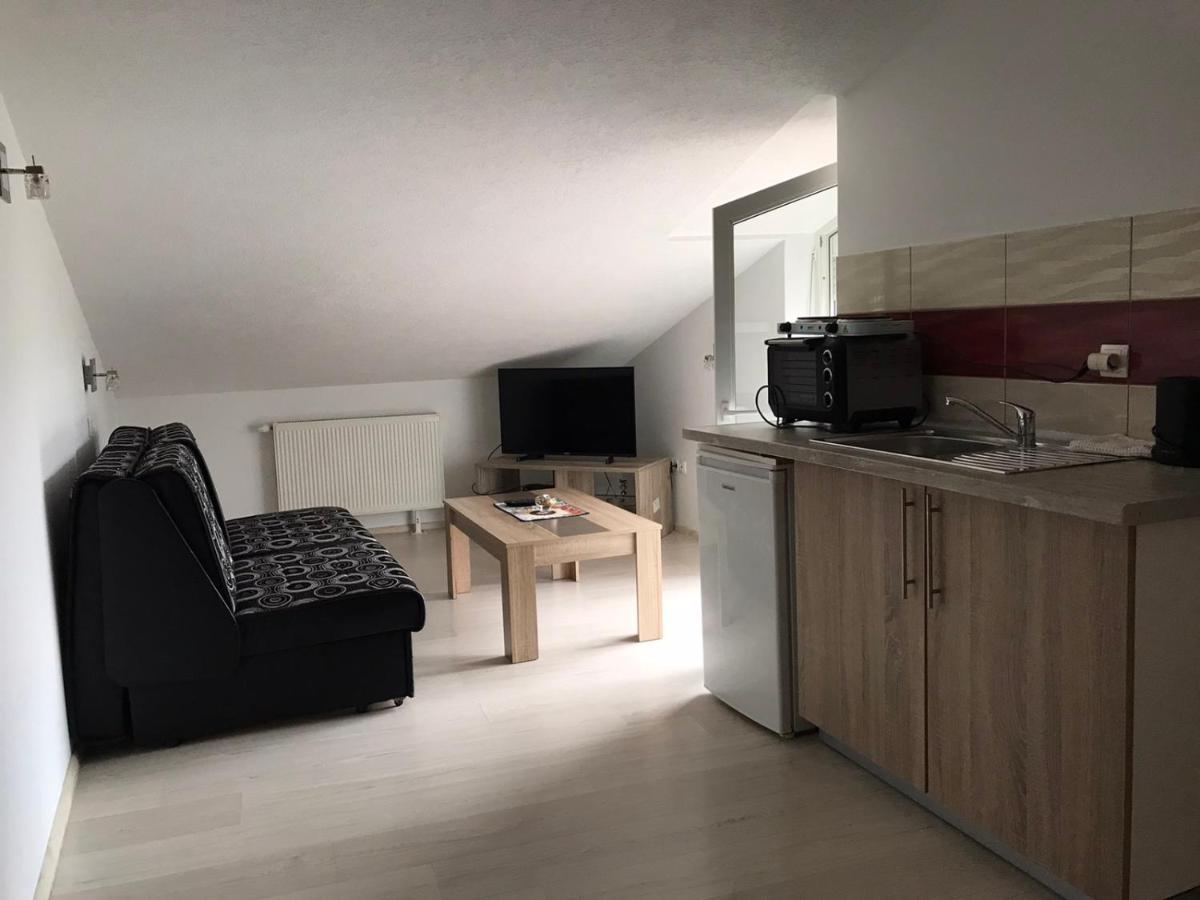 Apartmani Dino 블라카예 외부 사진